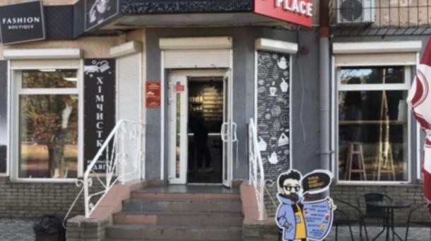 Rent a retail space in a lively location!